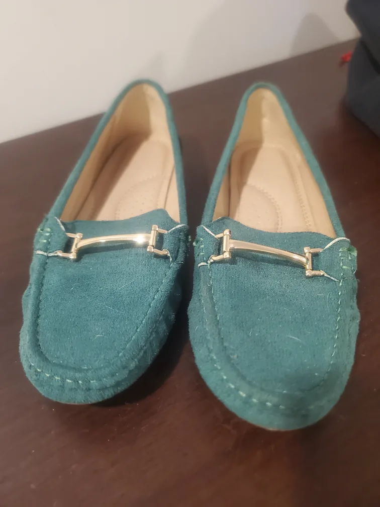women's size 9 thumbnail