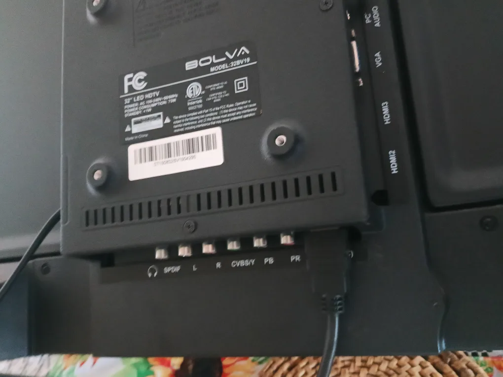 Bolva 32BV19 32" LED HDTV image indicator(5)