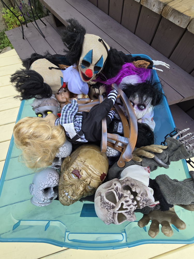 Halloween Props - photo 2