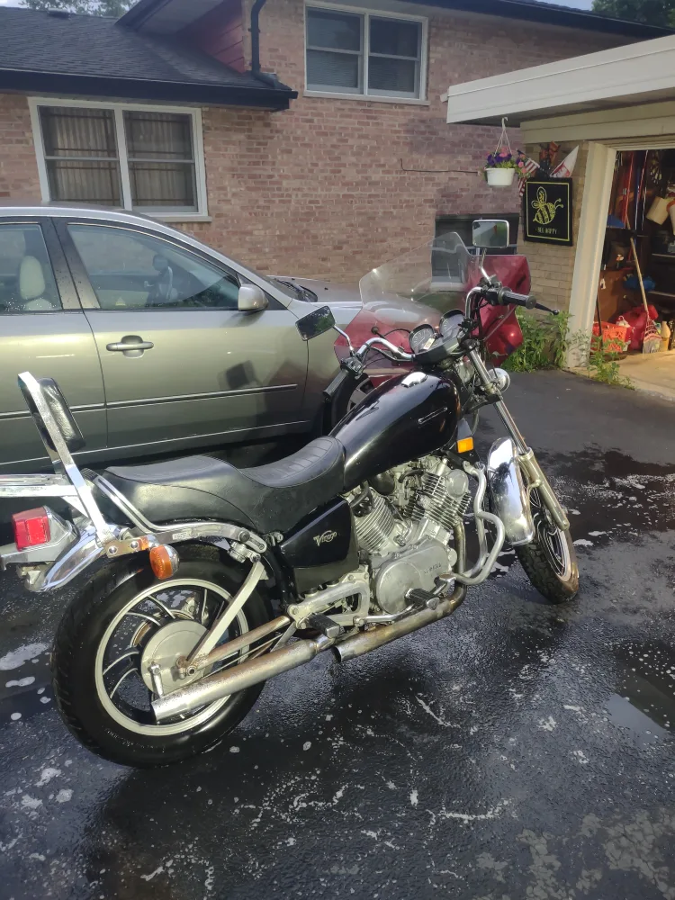 1982 Yamaha virago 750 thumbnail