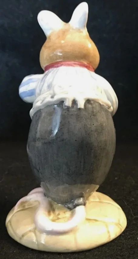 Mr. Apple Royal Doulton collectable figurine image indicator(3)