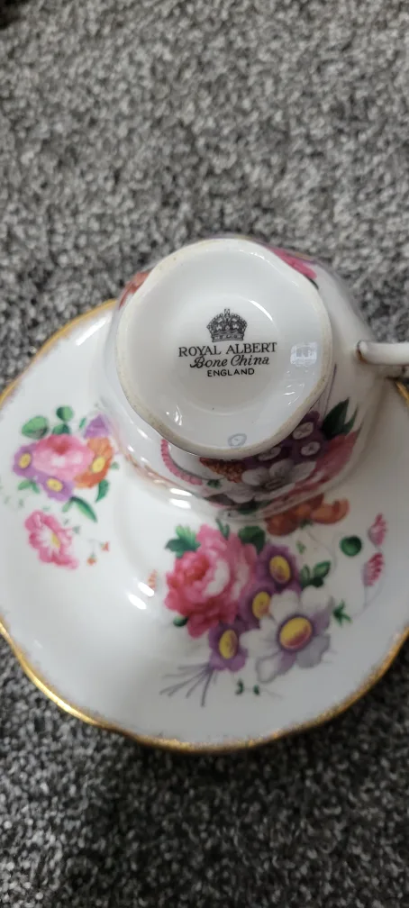 Royal Albert Bone China Tea Cup & Saucer thumbnail