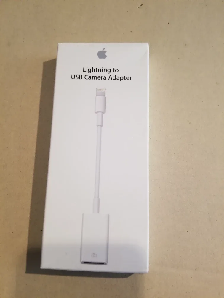 Apple Lightning to USB Camera Adapter - New! thumbnail