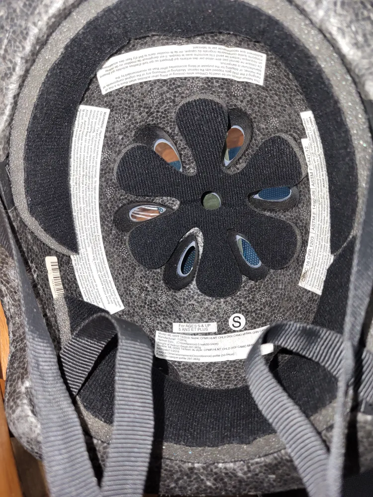 Raskullz Child's Helmet - Size S image indicator(2)