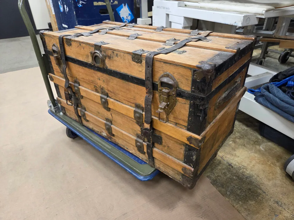 Vintage Wooden Steamer Trunk thumbnail
