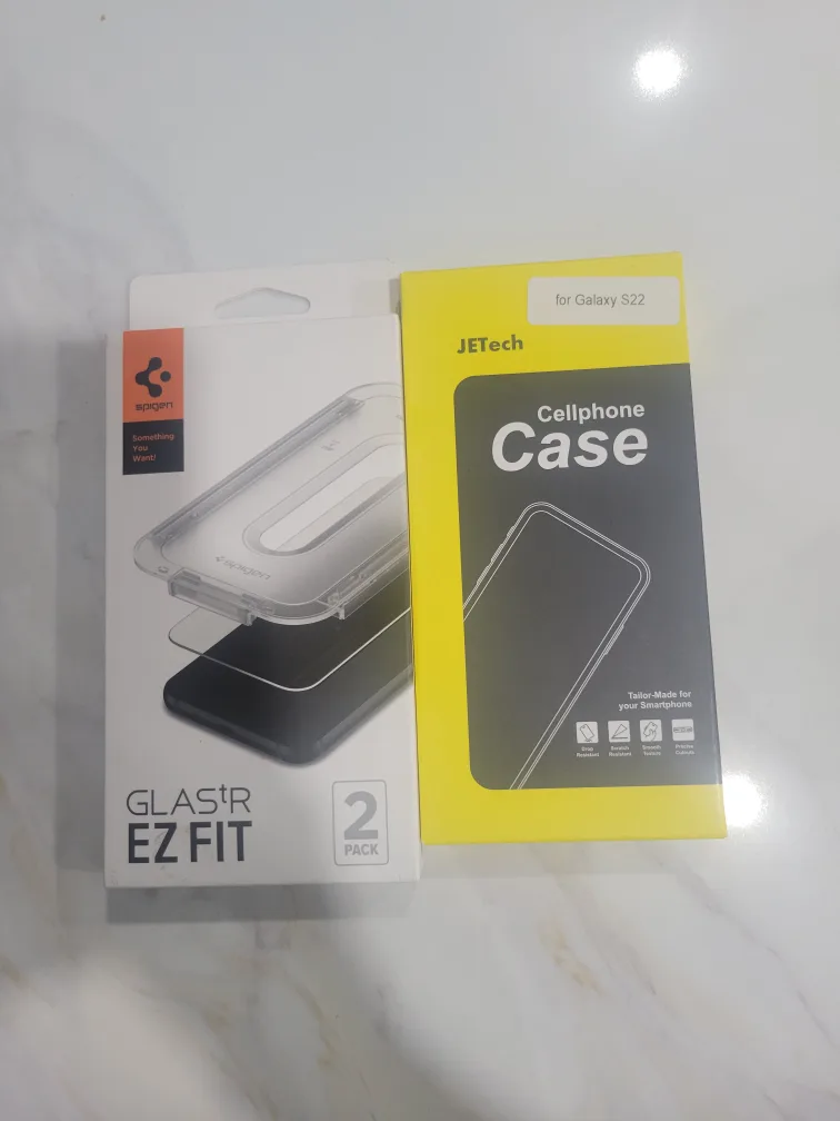 Spigen & JETech Galaxy S22 Case and Screen Protector thumbnail