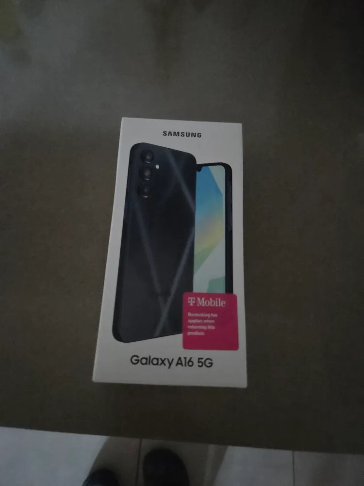 New Samsung Galaxy A16 5G - Black thumbnail