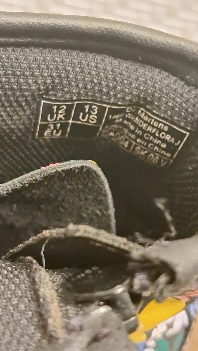 Dr. Martens Floral Print Leather Boots image indicator(7)