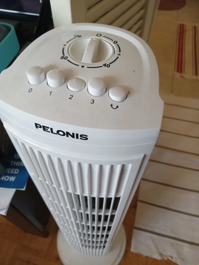 PELONIS 30-Inch Oscillating Tower Fan - New in Box! image indicator(5)