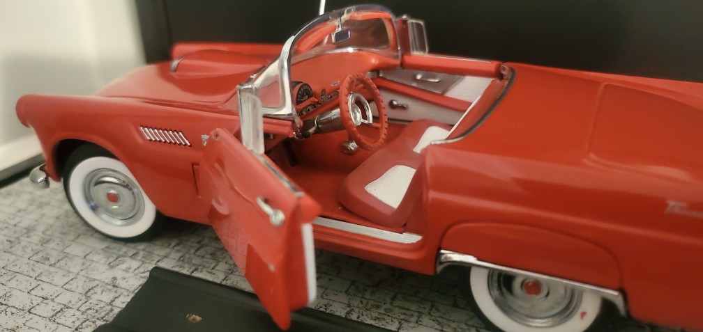 Ford Thunderbird 1955 Diecast Danbury - photo 4