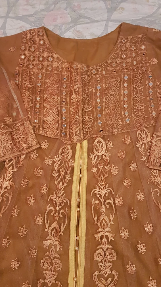 Brown Embroidered Shalwar Kameez - photo 4