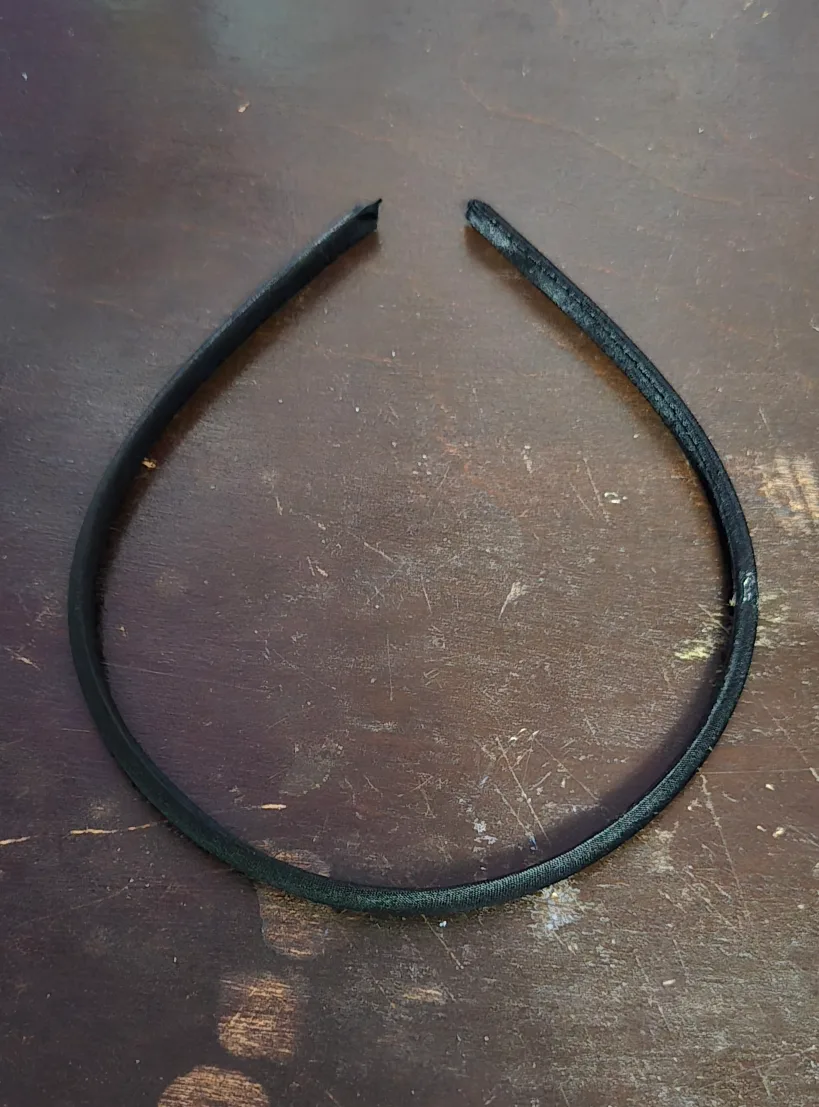 Black Headband - Hair Accessory thumbnail