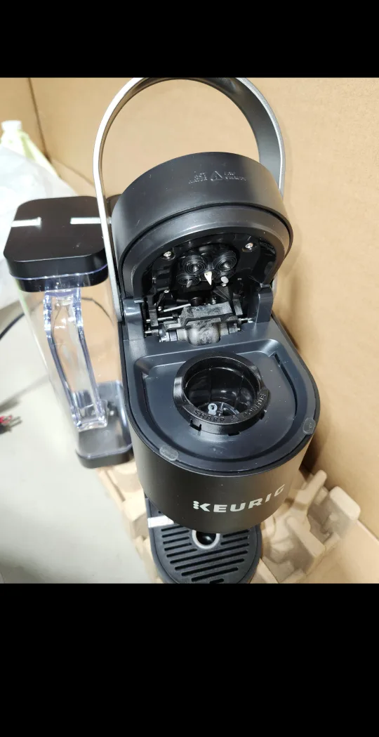 Keurig K-Supreme Coffee Maker image indicator(2)