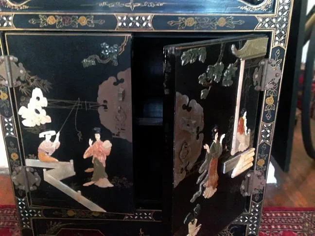 Antique Asian ivory art work 3 sided Cabinet image indicator(3)