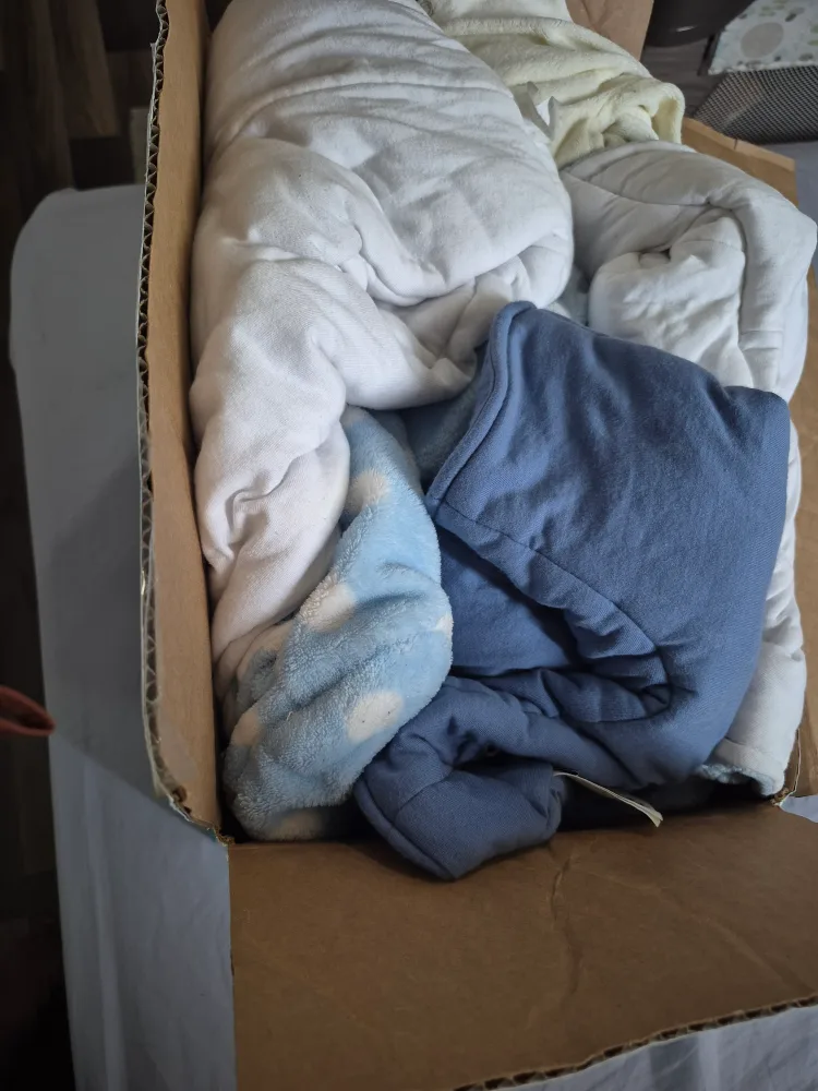 Baby Clothes - Assorted Sizes thumbnail