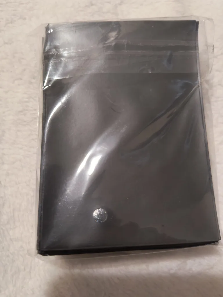 Yugioh Size Sleeves - KMC Hyper Mat Mini - Ultra Pro image indicator(4)