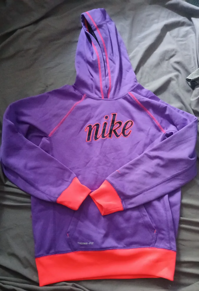 Nike Therma-FIT Purple Hoodie - Size XL thumbnail