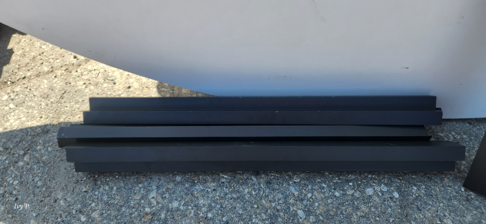 Desk Top with Footings & Brackets - photo 3