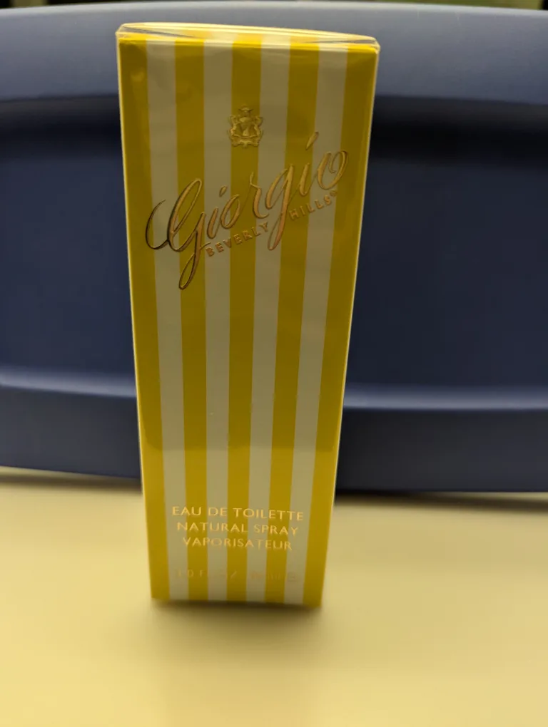 Giorgio Beverly Hills Eau De Toilette 1.0 fl oz thumbnail