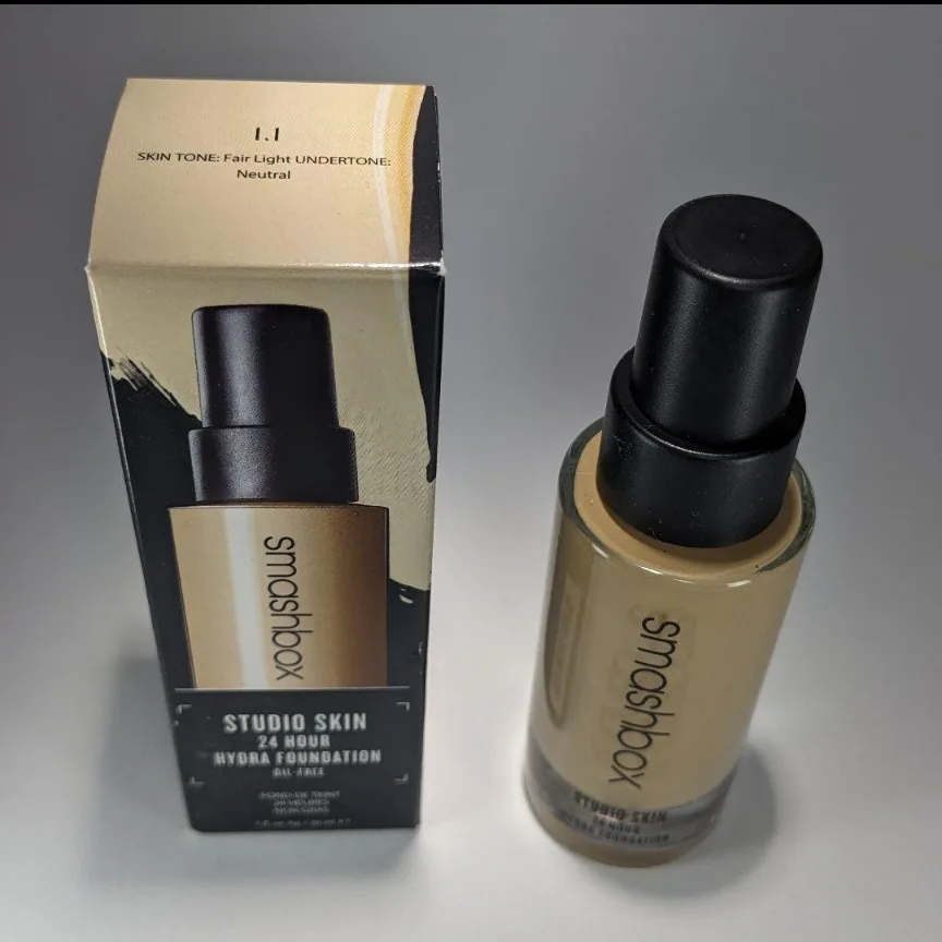 🇨🇦 Smashbox Studio Skin 24 Hour Hydra Foundation 1.1 image indicator(2)