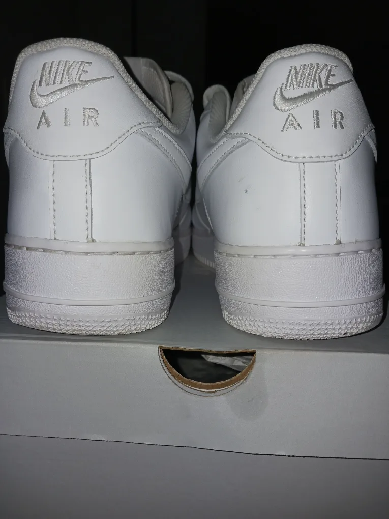 🔥Nike Air Force 1 Low '07 White Size 12 USED IN BOX image indicator(7)