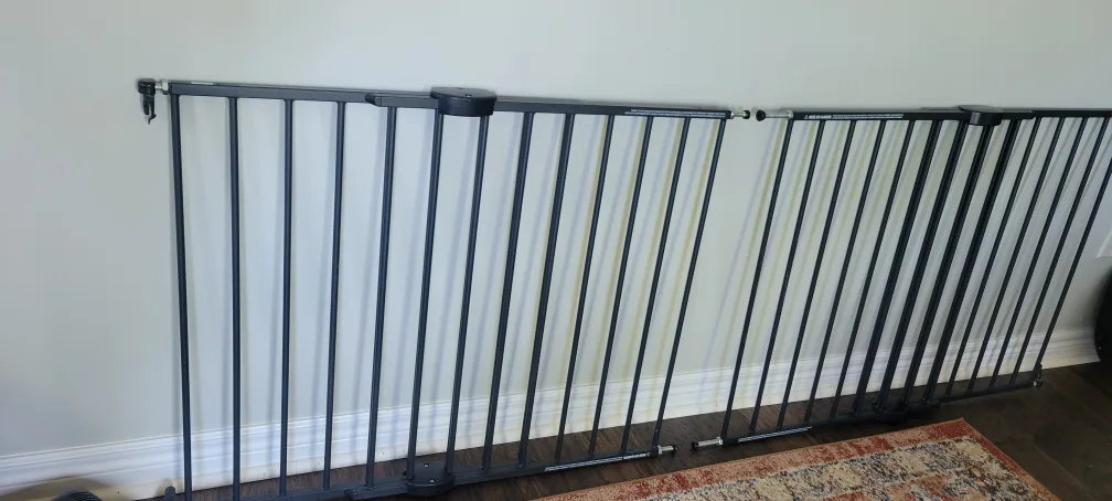 Black Expandable baby Gate thumbnail