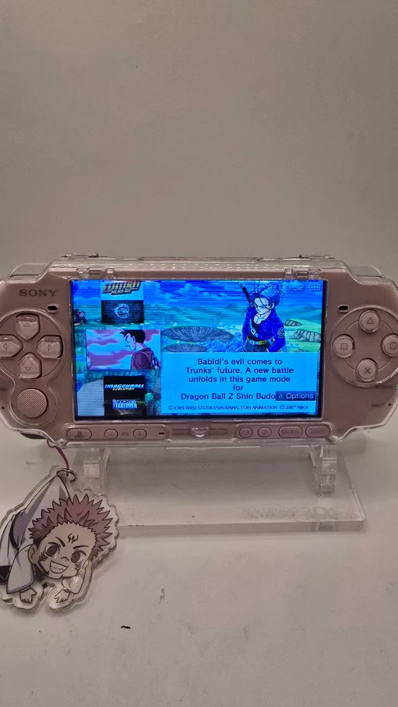 Sony PSP pink modded 128 gb sd card image indicator(4)