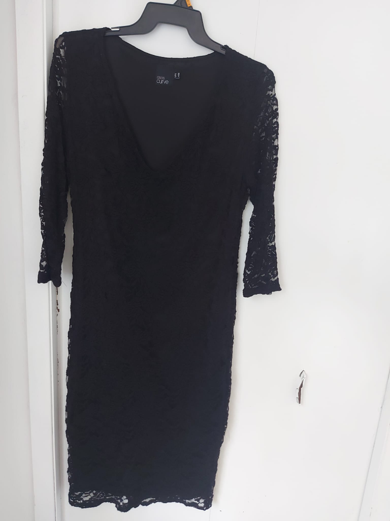 Lace Dresses sizes 14/16.