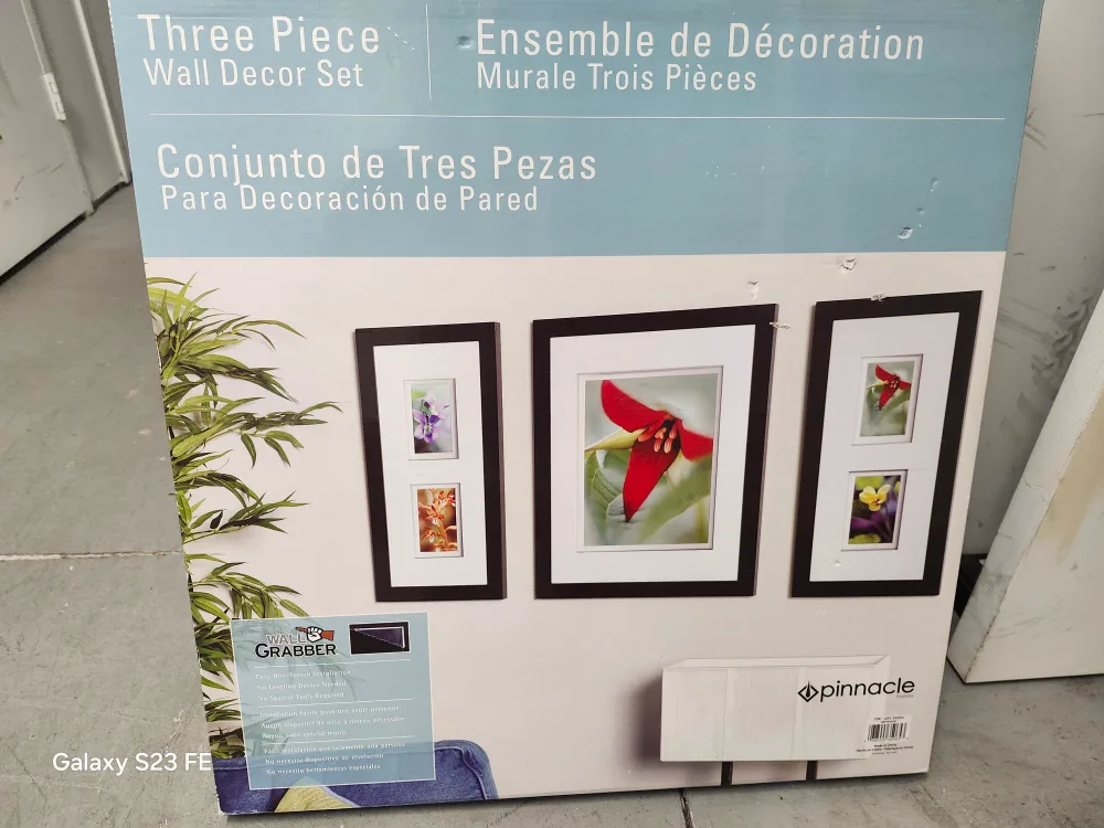 Pinnacle Three Piece Wall Decor Set thumbnail