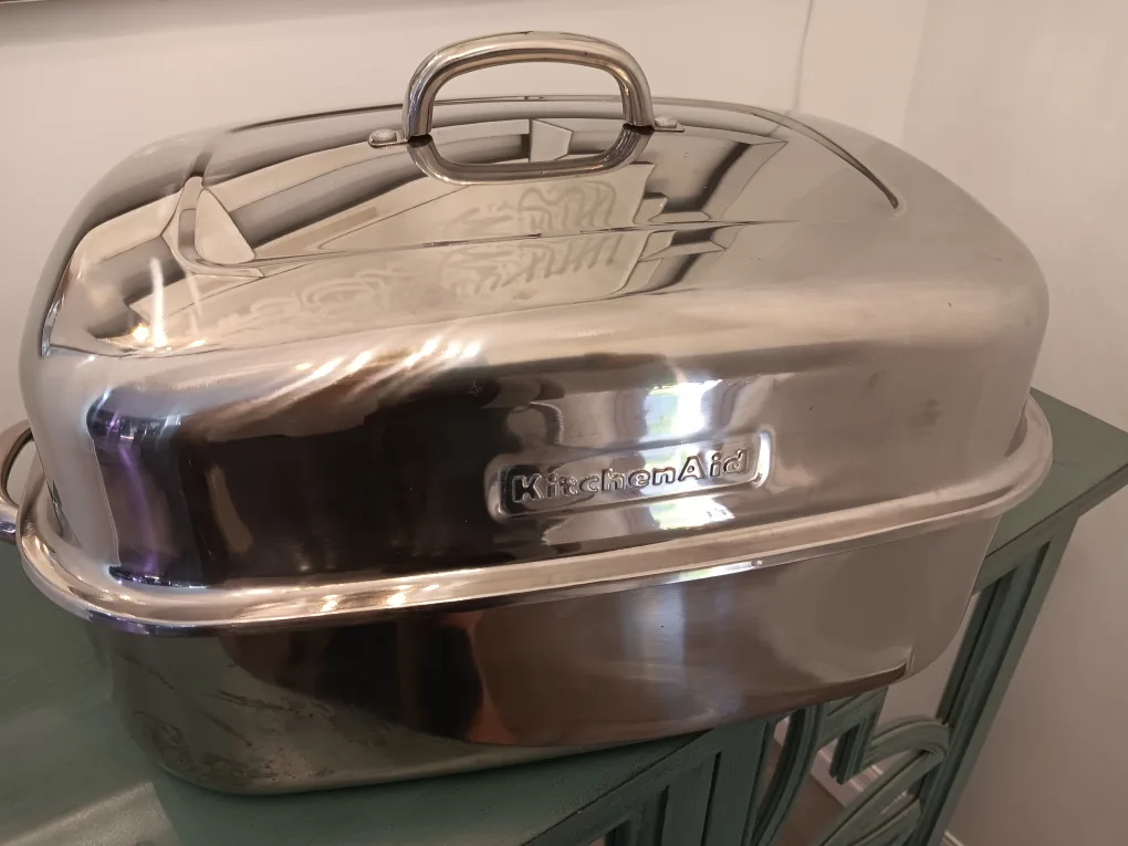 KitchenAid Roasting Pan with Lid thumbnail