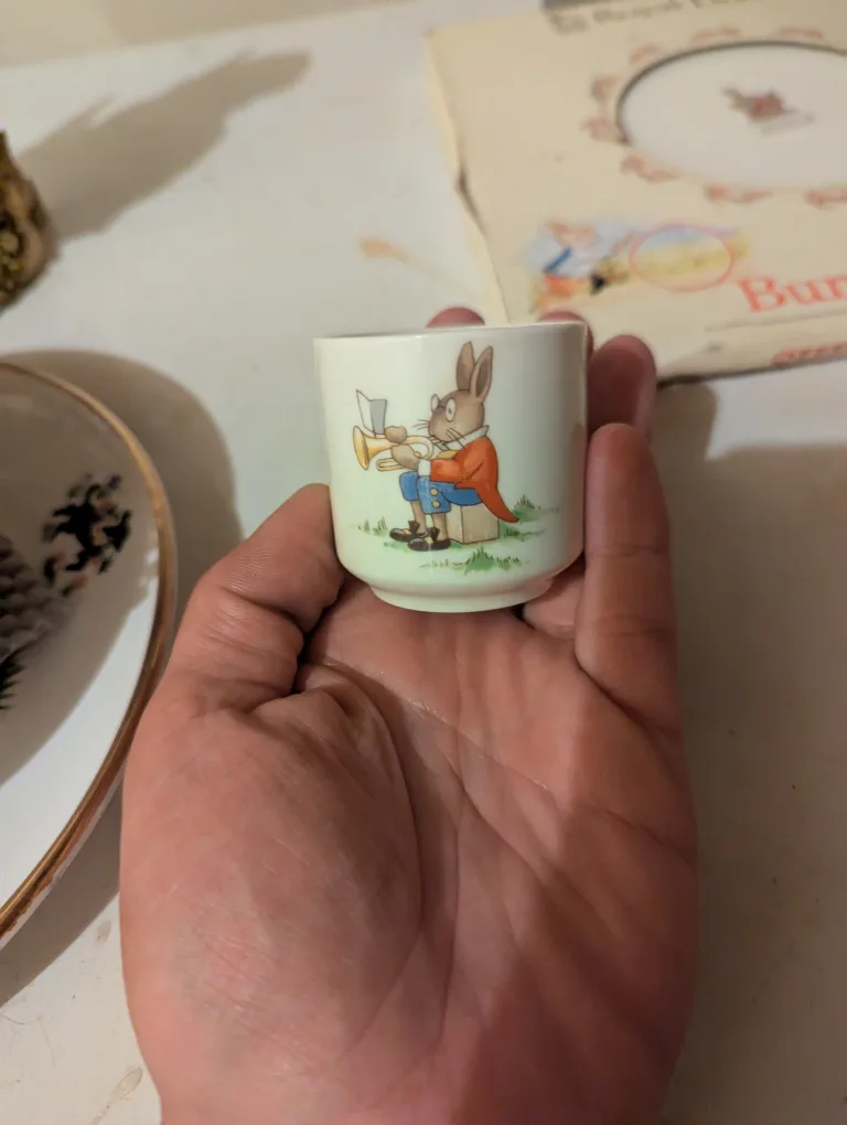Royal Doulton Bunnykins Egg Cup image indicator(2)