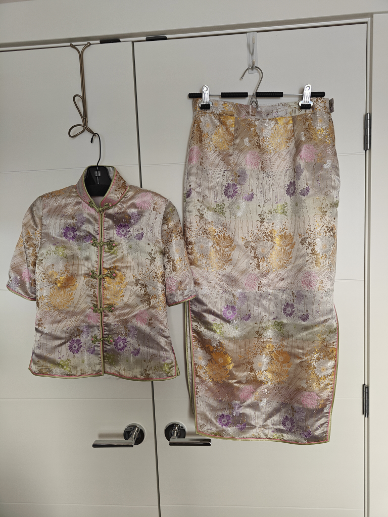 Women Chinese Cheongsam Qipao Dress Jacket & Skirt - Small