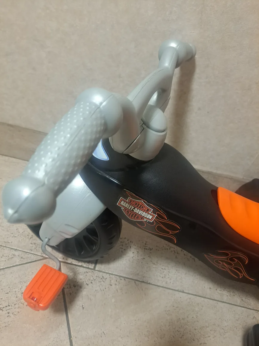 Kids Harley Davison Bike image indicator(2)