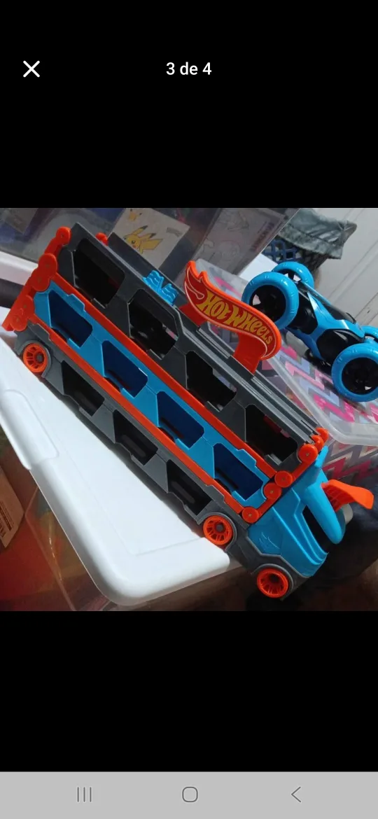 Hot Wheels Car Carrier thumbnail