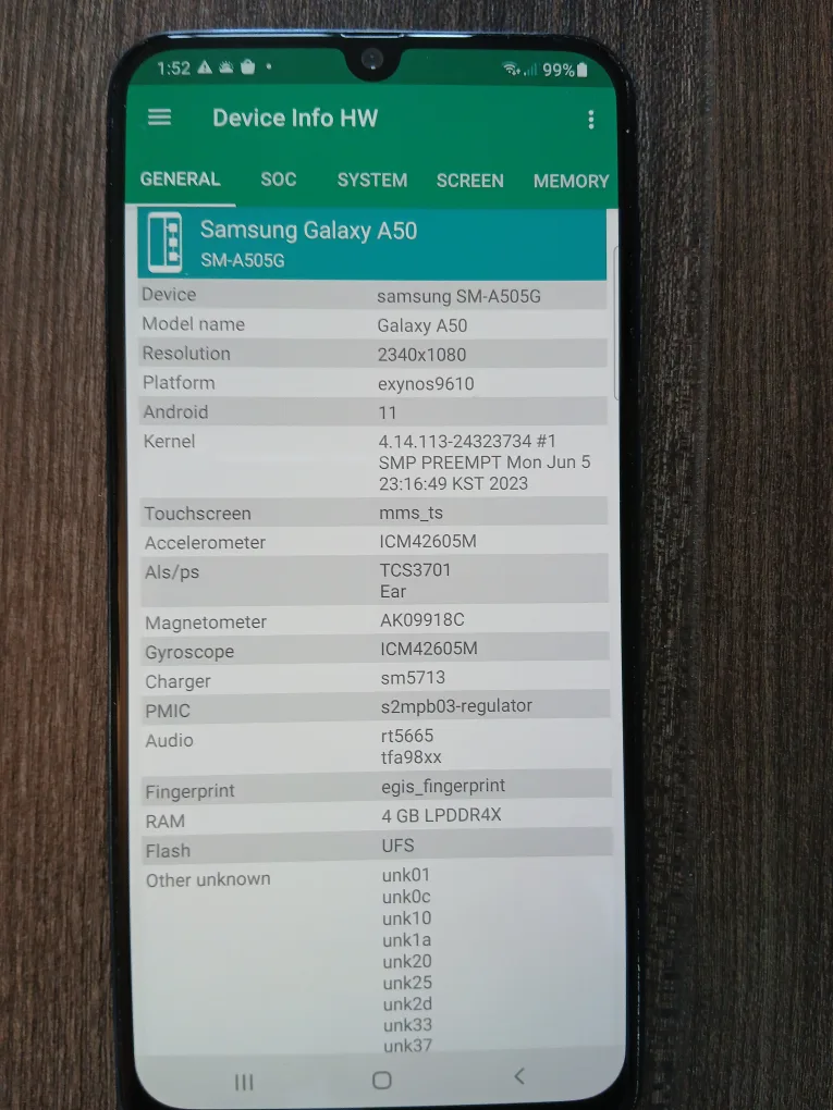 Samsung Galaxy A50 - Great Condition! image indicator(2)