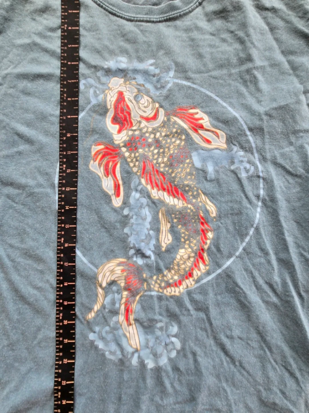 Urban Outfitters Koi Fish Graphic Tee - L/XL image indicator(2)
