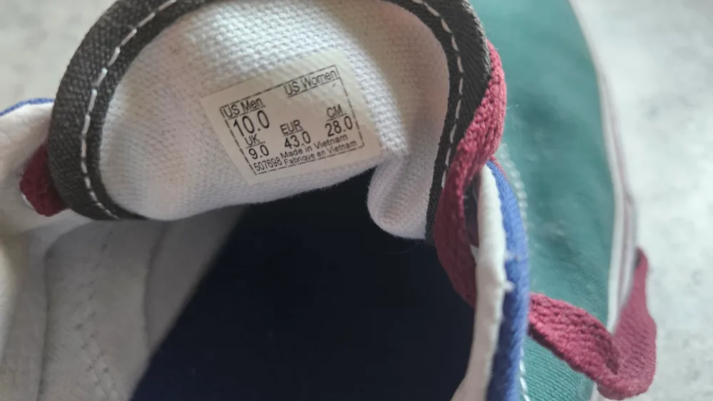 Vans Era Sneakers - US Men's 10 thumbnail