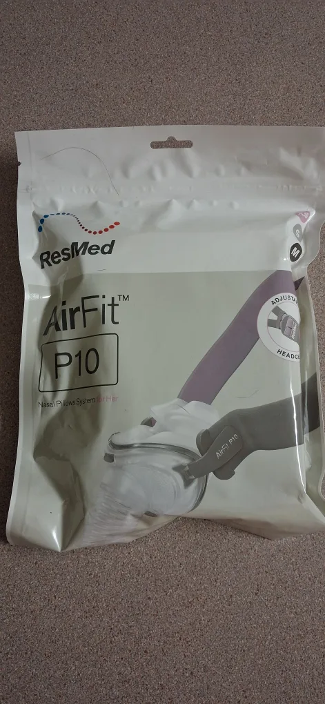 ResMed AirFit P10 Nasal Pillows System - New thumbnail