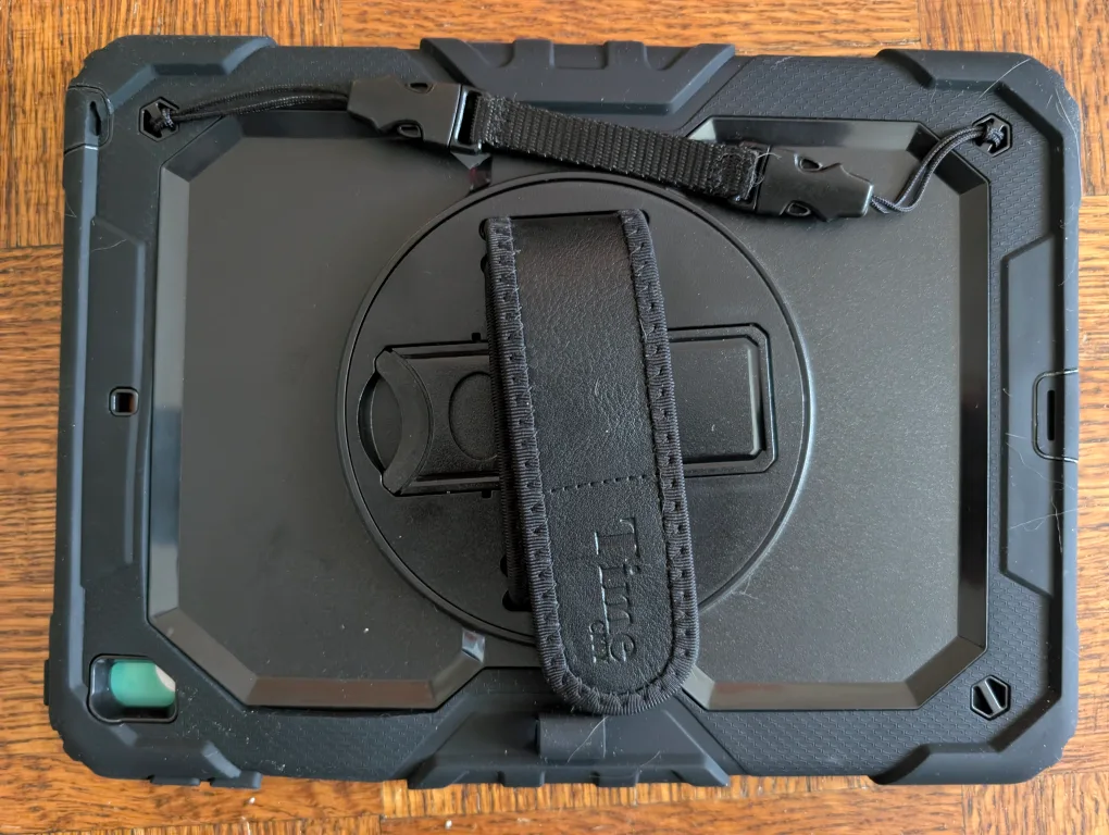 TiMOVO Black iPad 11 inch Case image indicator(2)