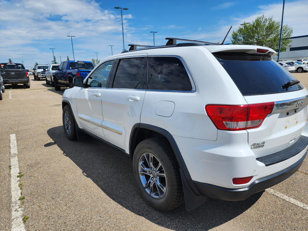 2013 Grand Cherokee Larado - photo 5