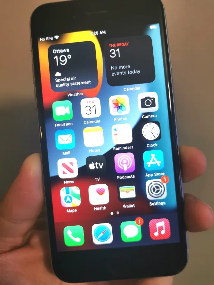 iPhone 6s 32G Space Grey thumbnail