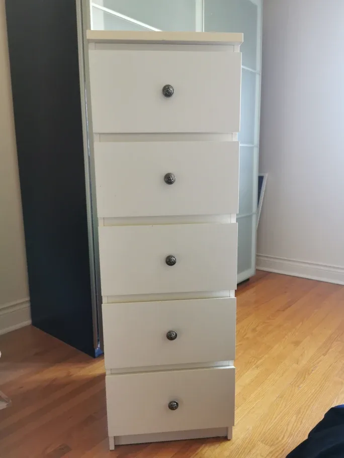 White 5-Drawer Dresser thumbnail