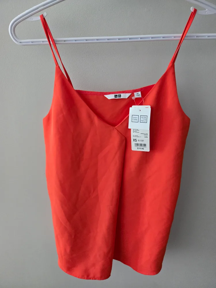 Uniqlo Women Drape Camisole - XS thumbnail