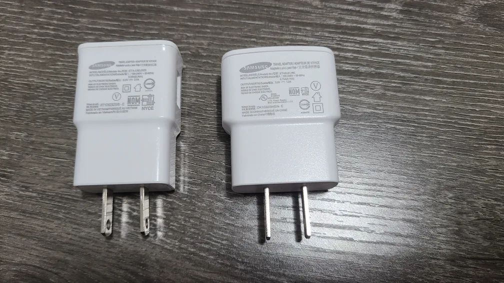 Original Samsung Travel Adapter/Wall Charger (NEW) thumbnail
