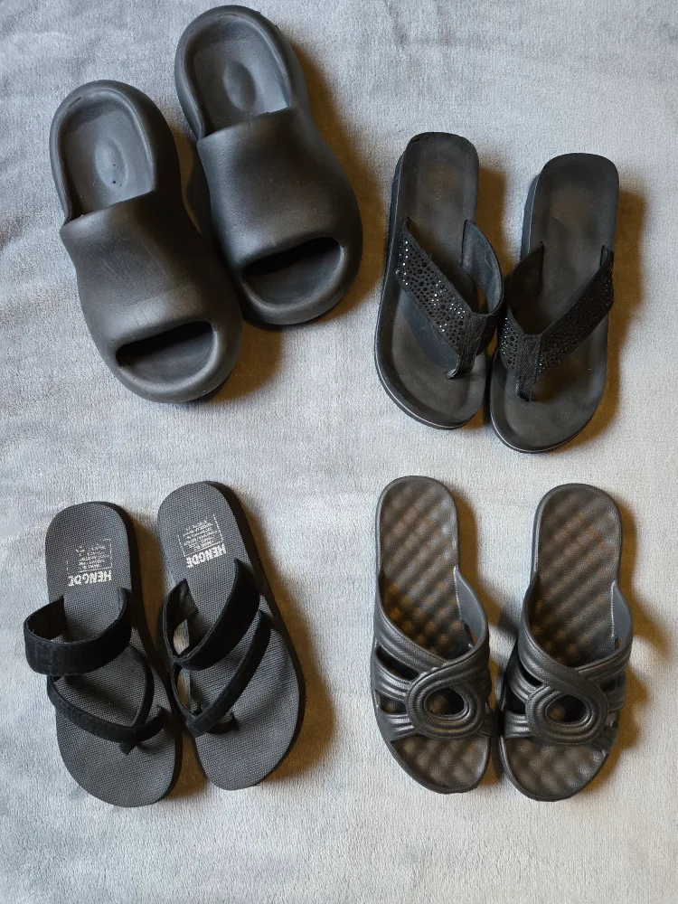Ladies Sandals Lot Size 10 image indicator(7)