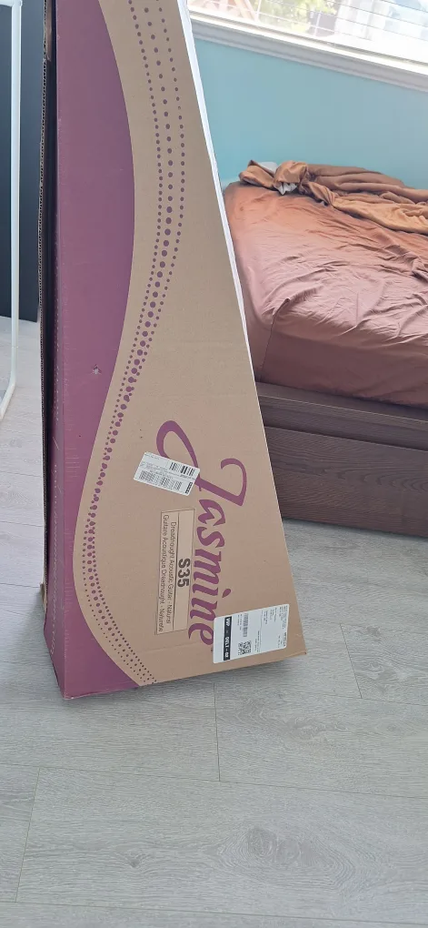 Jasmine S35 Dreadnought Acoustic Guitar - Natural thumbnail