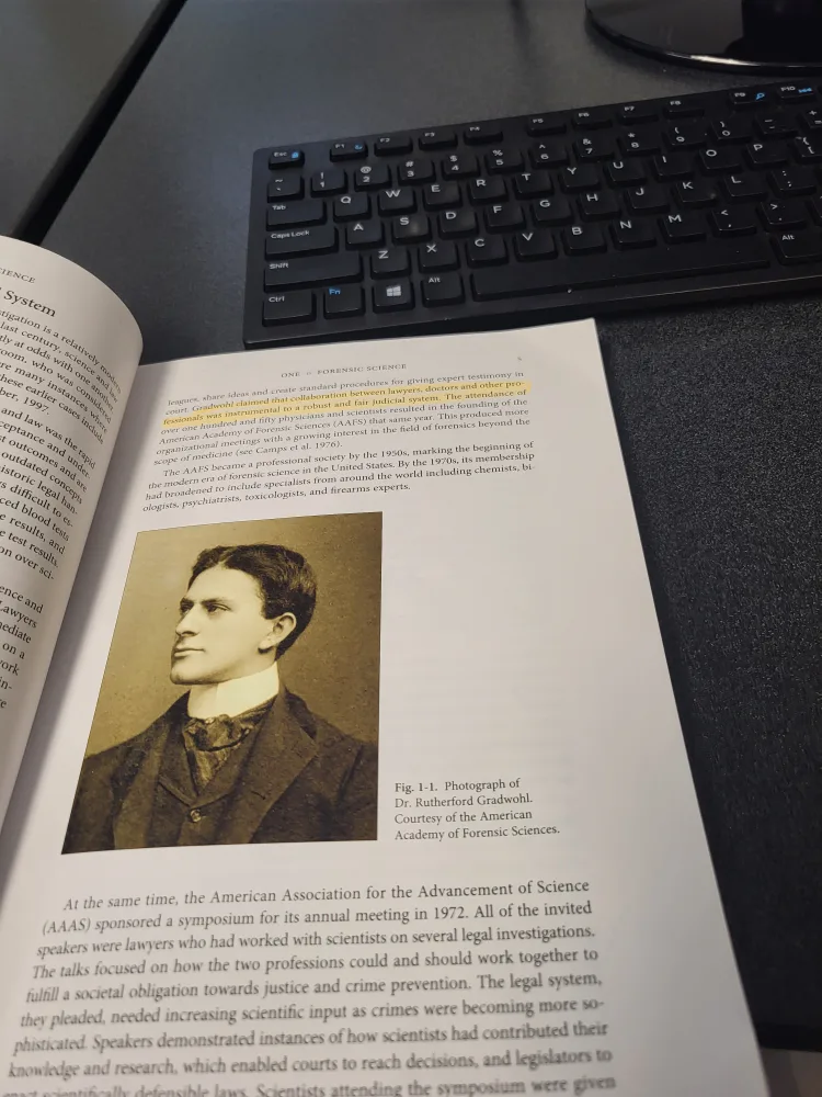 Flesh and Bone: Intro to Forensic Anthropology Book image indicator(2)