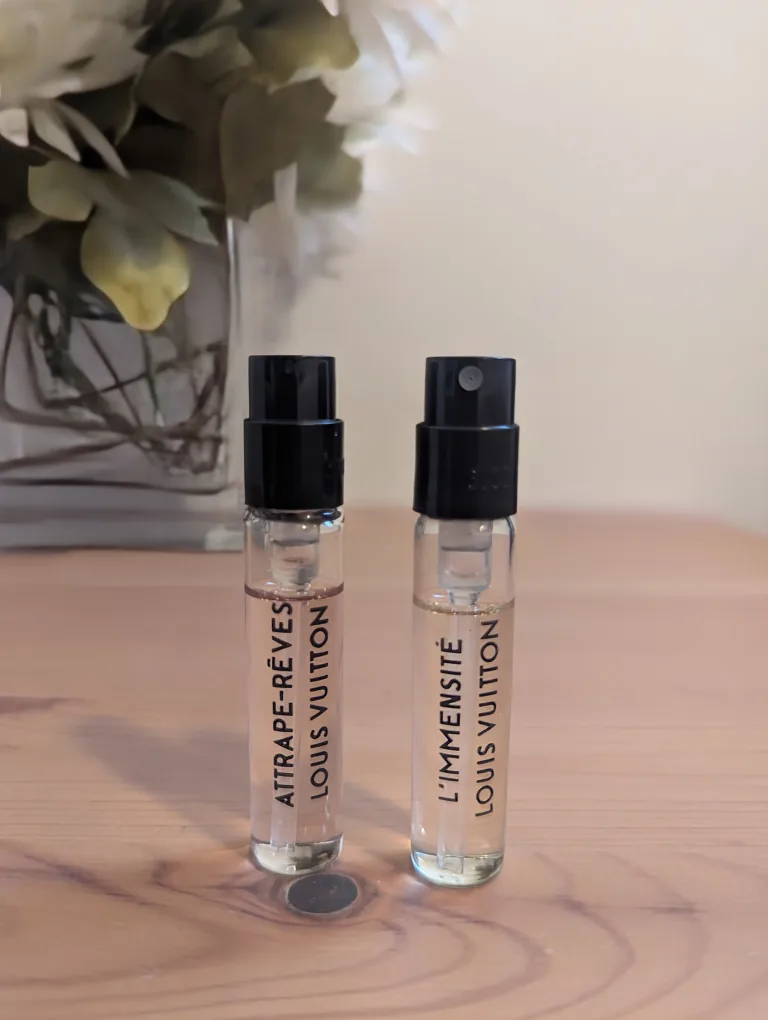2x Louis Vuitton Perfume Samples (2ml) image indicator(2)