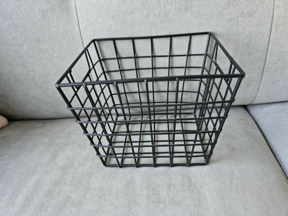 Black Wire Storage Basket thumbnail