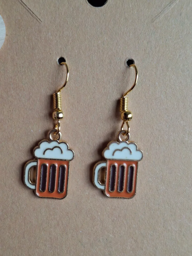 Beer Mug Earrings thumbnail